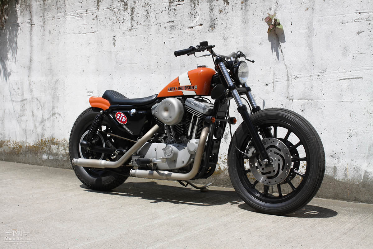 Custom-XL-1200S-Sportster-right-side-view1