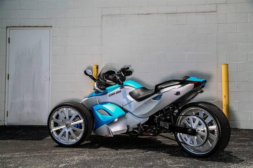 Can Am Spyder with Forgiato Concavos Wheels - 03