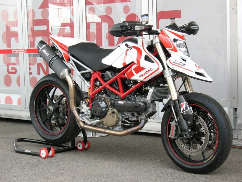 Ducati Hypermotard 1100S Pramac