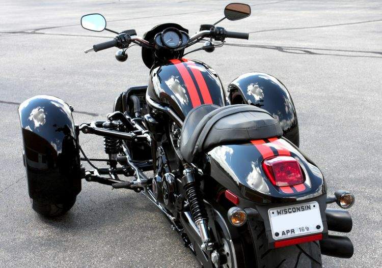 Harley-Davidson V-Rod Reverse Trike  3